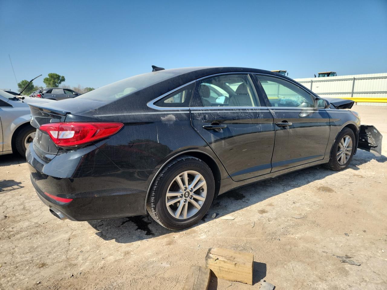 2017 Hyundai Sonata Se - Фото 3