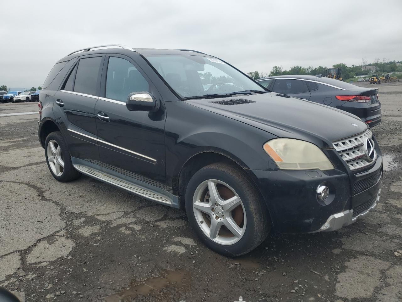 2009 Mercedes-Benz Ml 550 - Image 4
