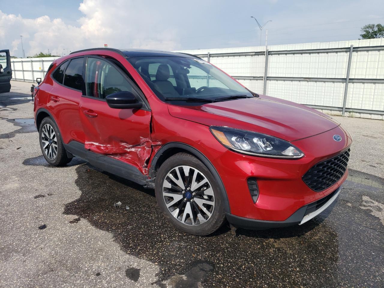 2020 Ford Escape Se Sport - Image 4