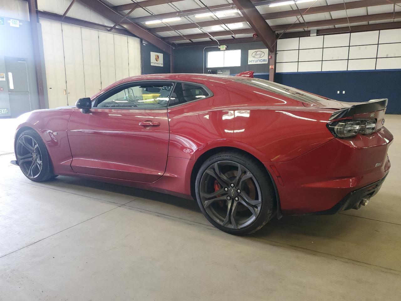2021 Chevrolet Camaro Lz - Фото 2