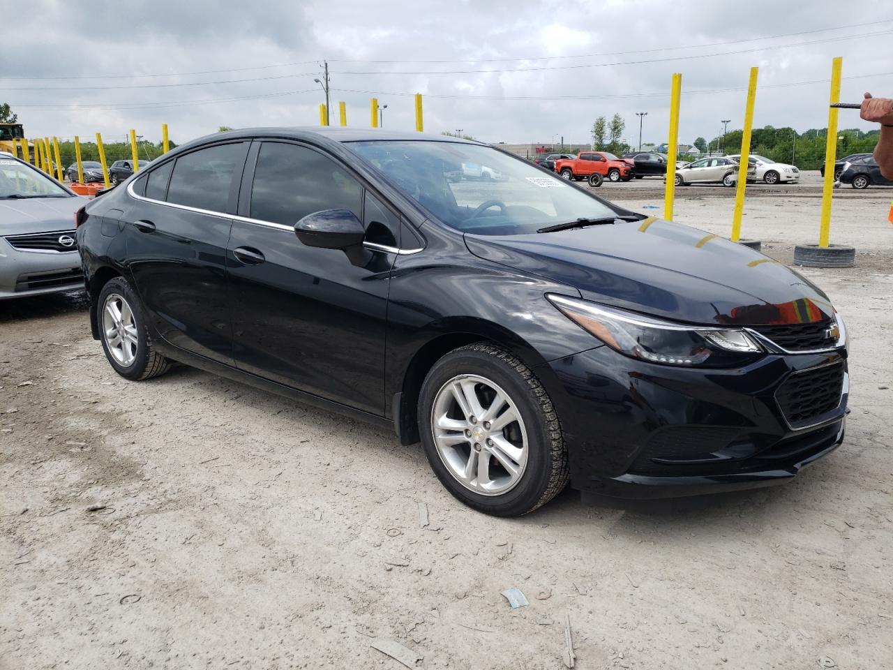 2017 Chevrolet Cruze Lt - Фото 4