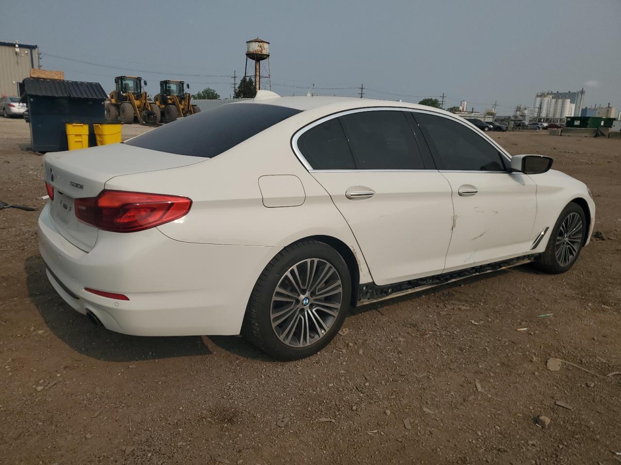 2018 BMW 530 Xi - Image 3