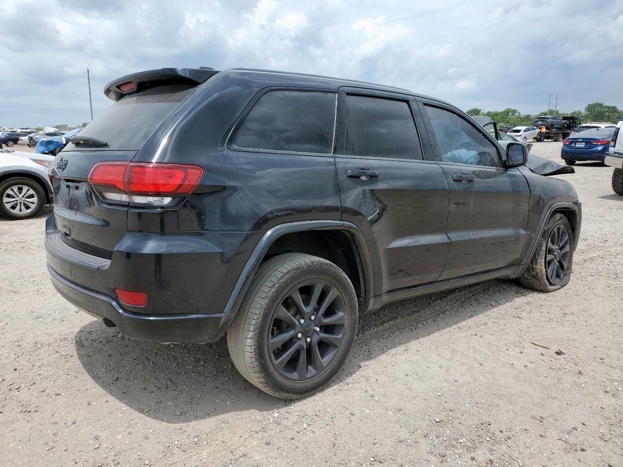 2018 Jeep Grand Cherokee Laredo - Фото 3