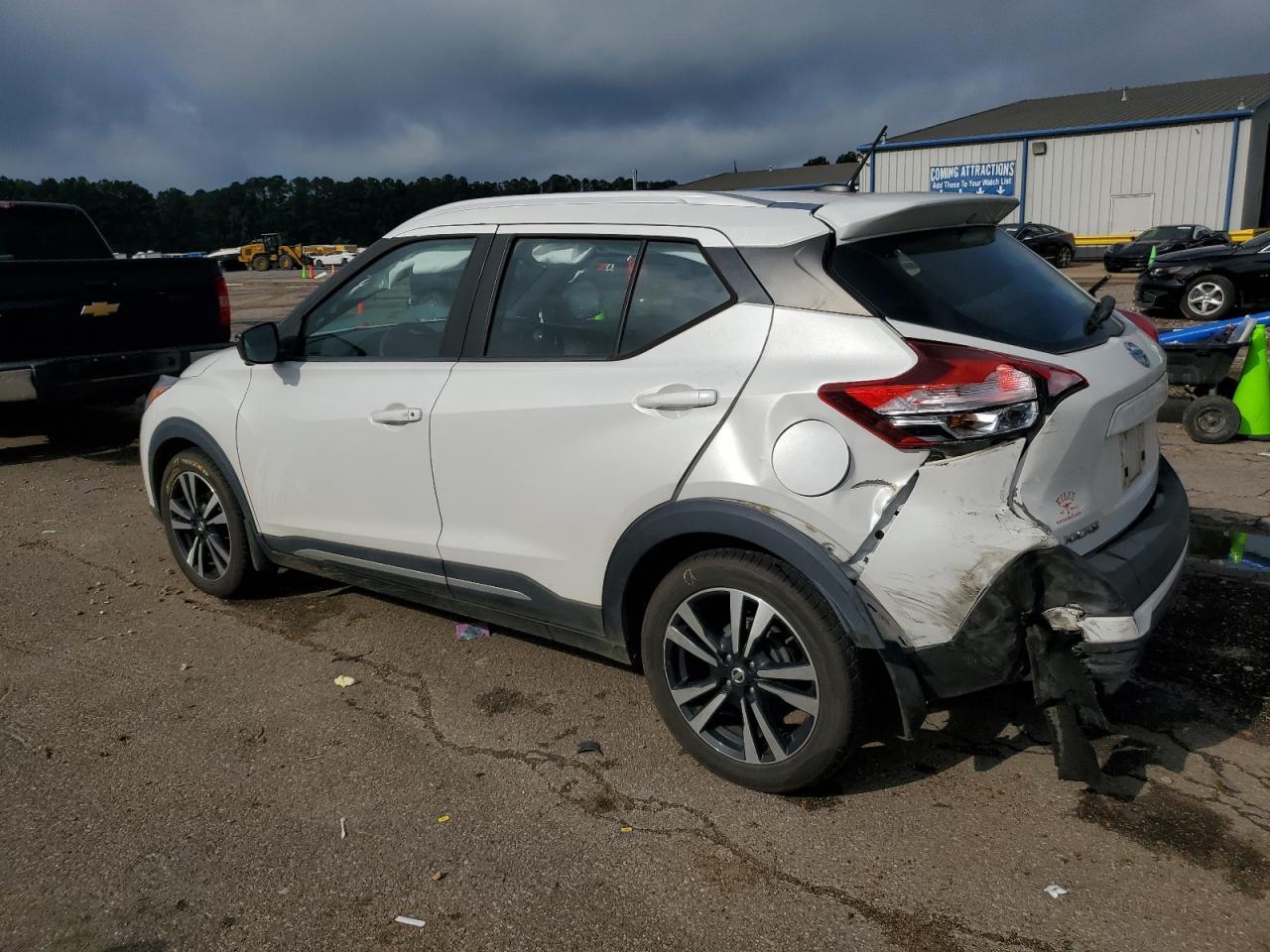 2019 Nissan Kicks S - Фото 2