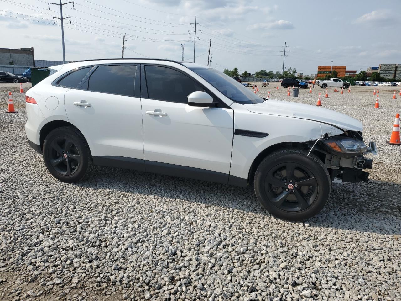 2018 Jaguar F-Pace Prestige - Image 4