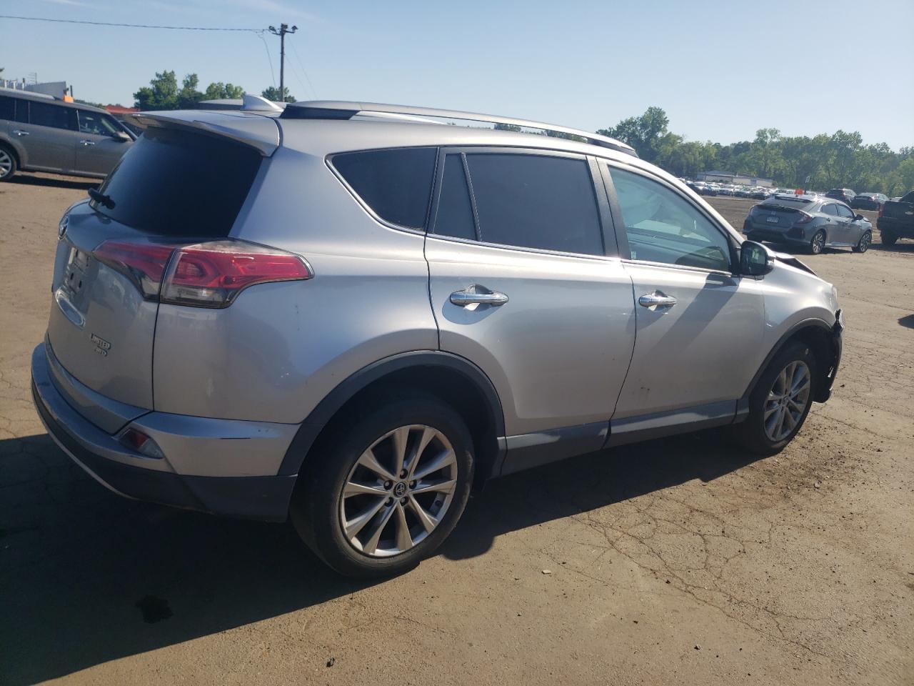 2017 Toyota Rav4 Limited - Image 3