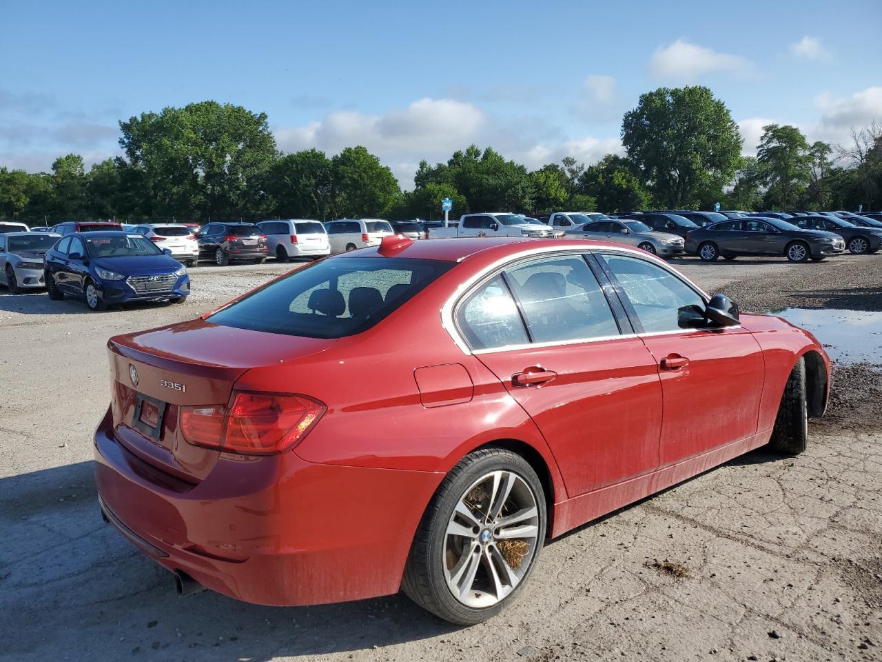 2015 BMW 335 I - Фото 3