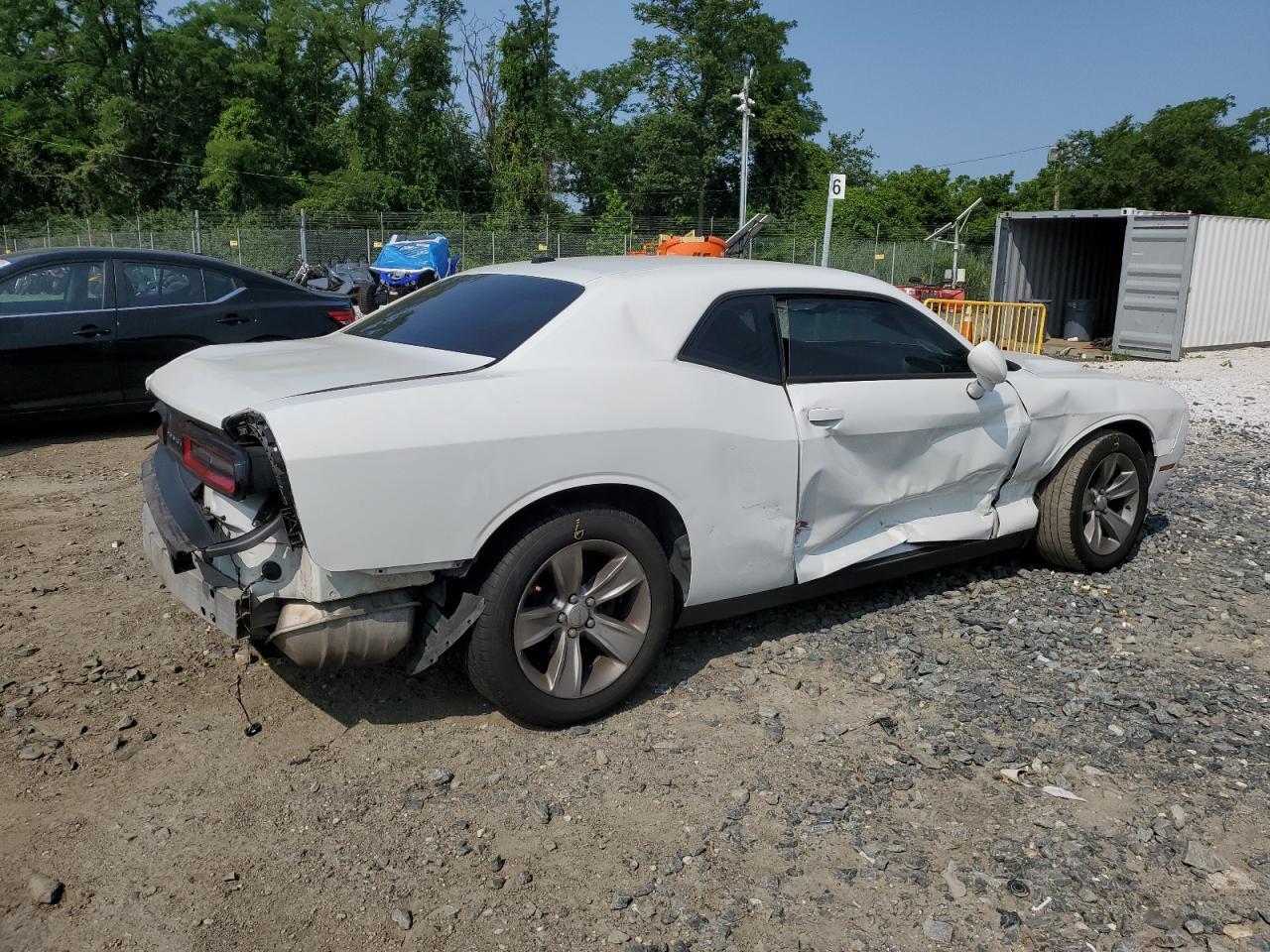 2016 Dodge Challenger Sxt - Image 3
