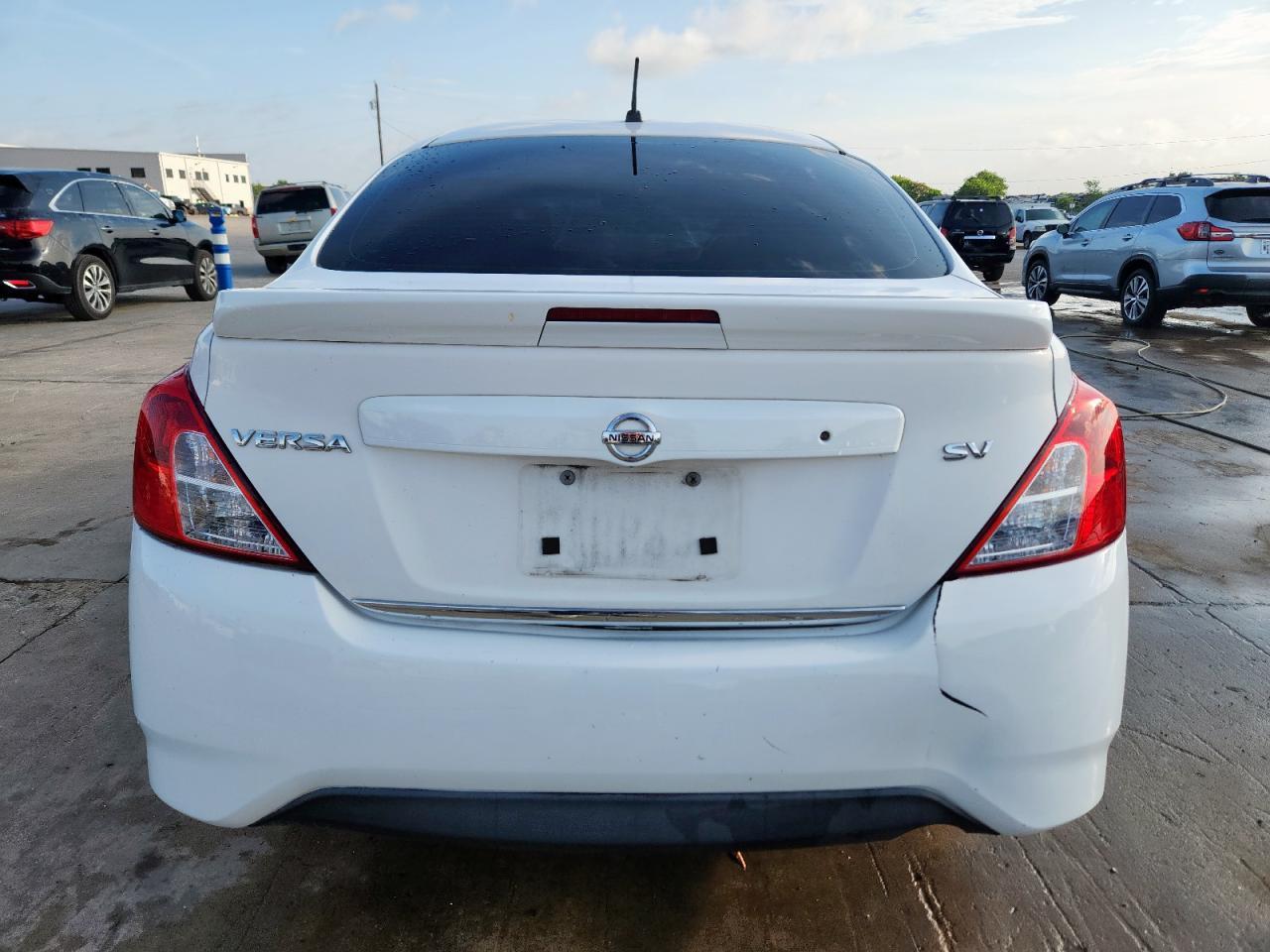 2017 Nissan Versa S - Image 6