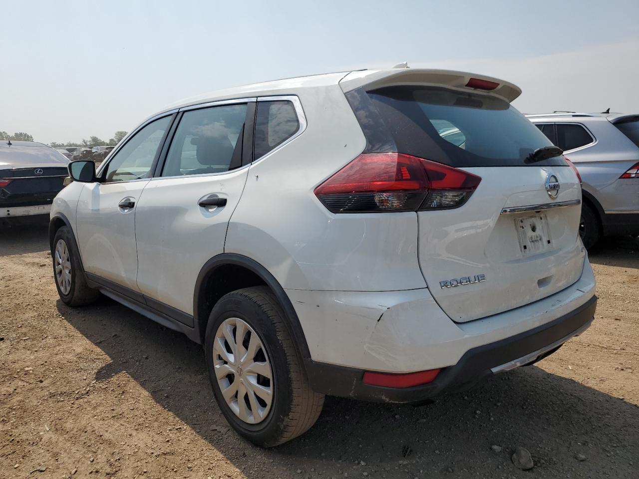 2018 Nissan Rogue S - Фото 2