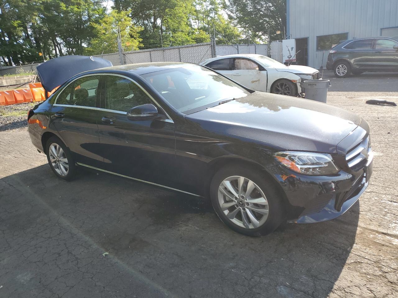 2019 Mercedes-Benz C 300 4Matic - Image 4