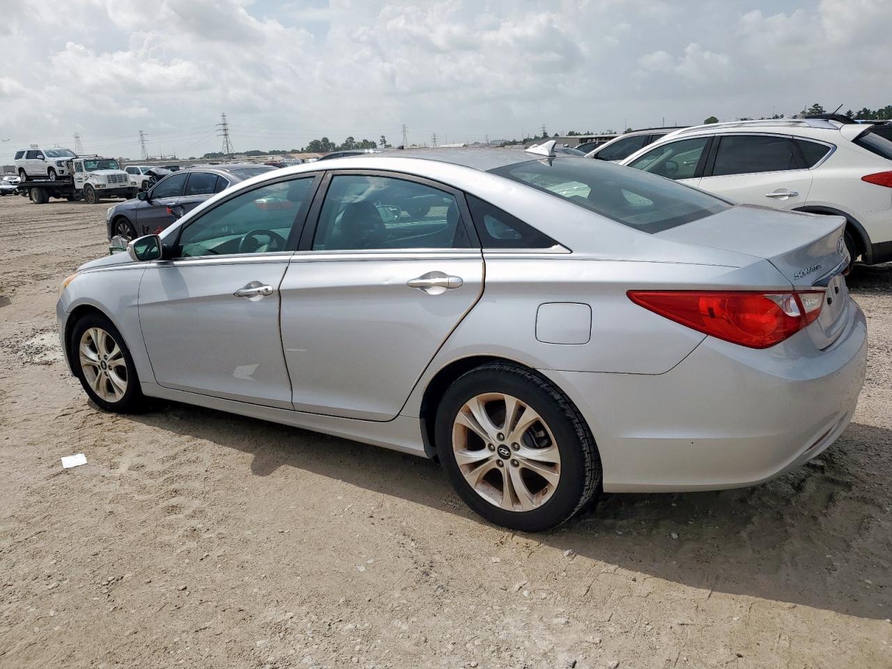 2011 Hyundai Sonata Se - Фото 2