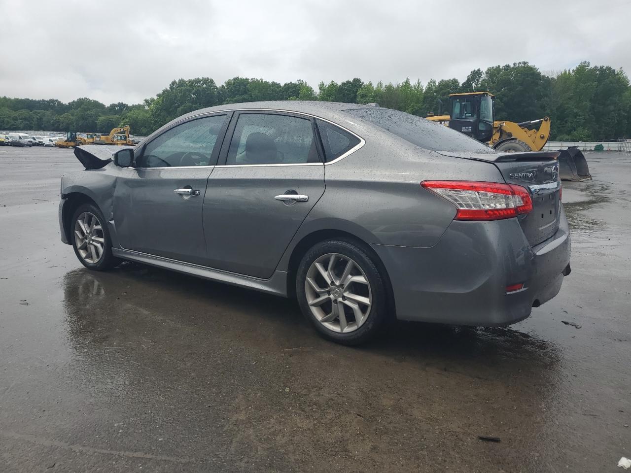 2015 Nissan Sentra S - Фото 2