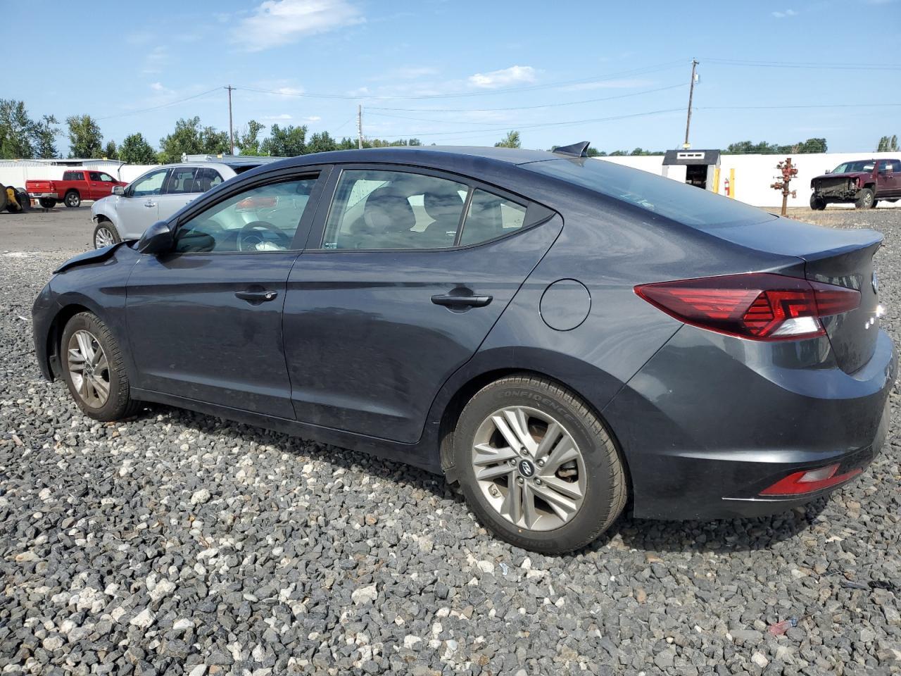 2020 Hyundai Elantra Sel - Фото 2
