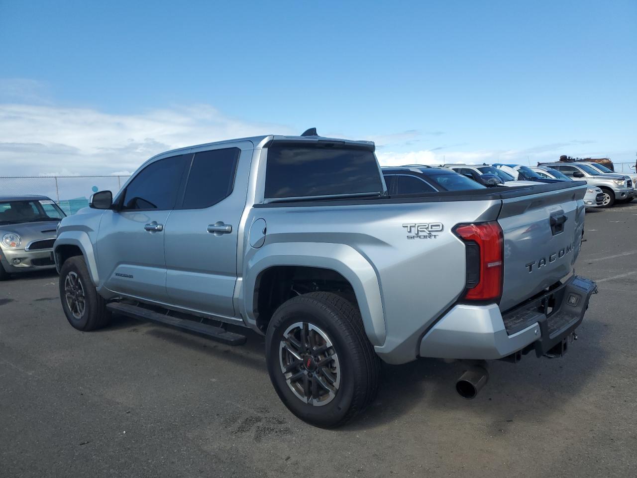 2024 Toyota Tacoma Double Cab - Фото 2