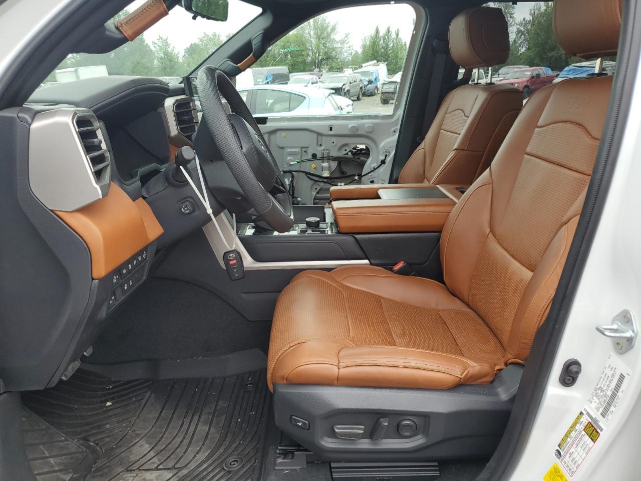 2024 Toyota Tundra Crewmax Limited - Фото 7