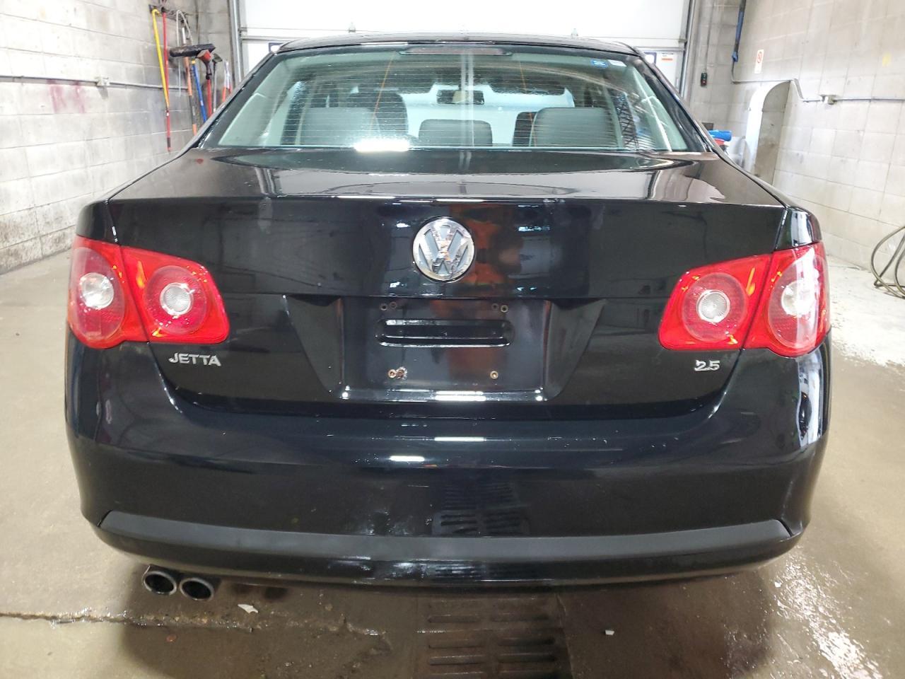 2006 Volkswagen Jetta 2.5 - Image 6