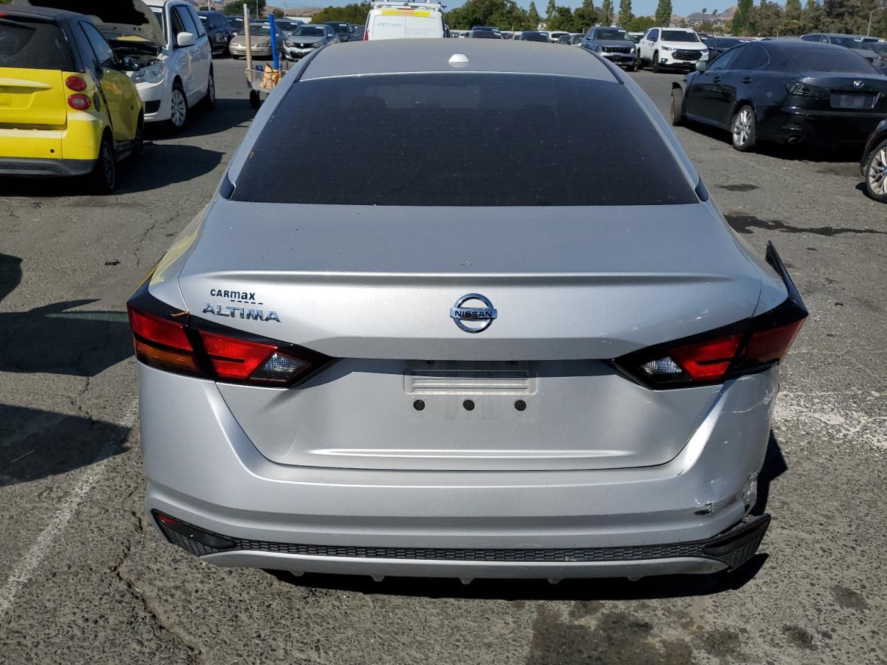 2020 Nissan Altima S - Image 6