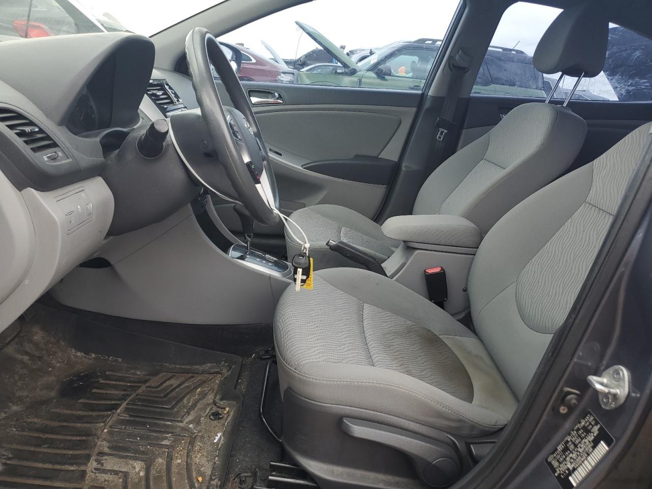 2012 Hyundai Accent Gls - Фото 7