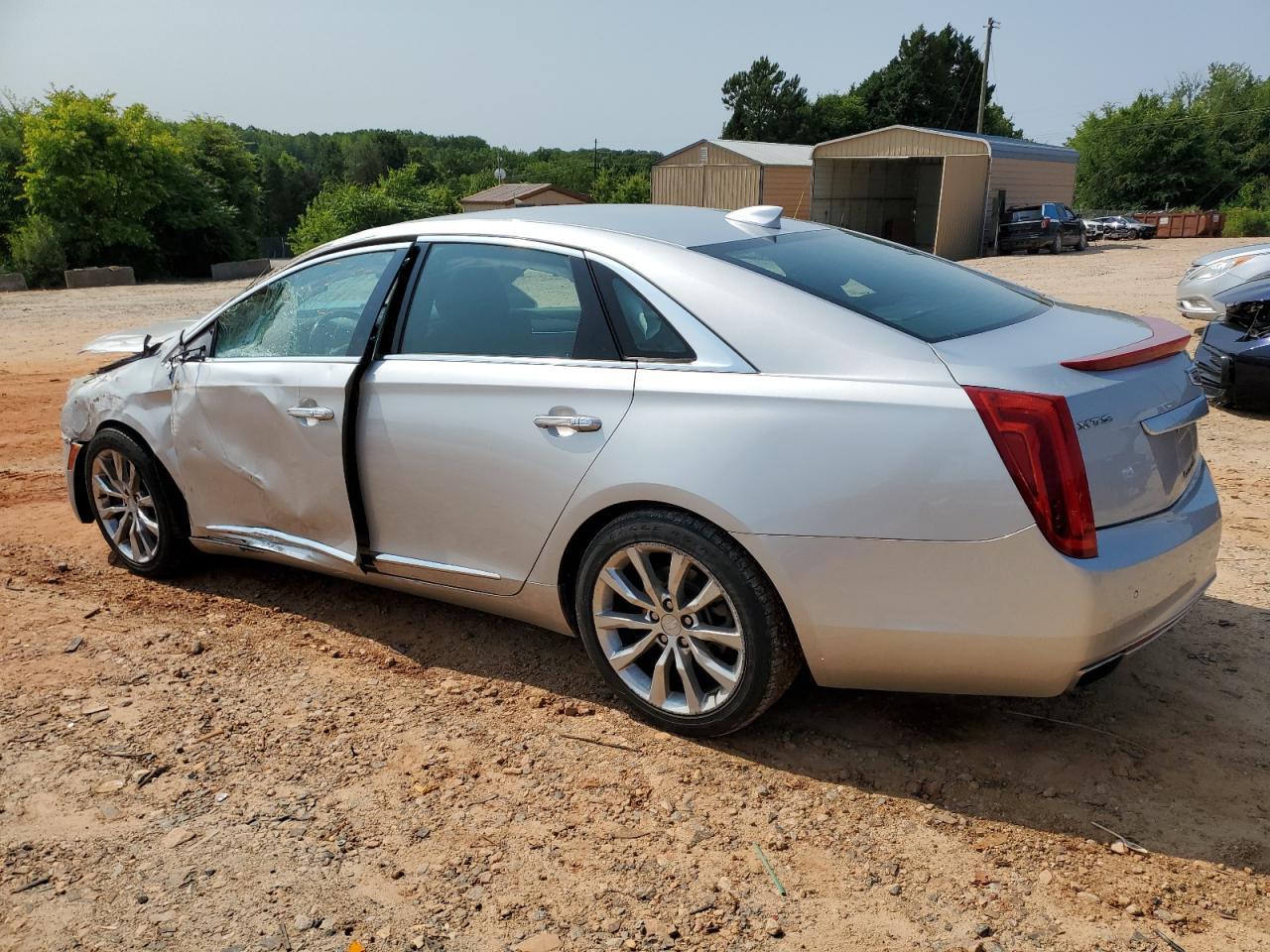 2017 Cadillac Xts Luxury - Фото 2