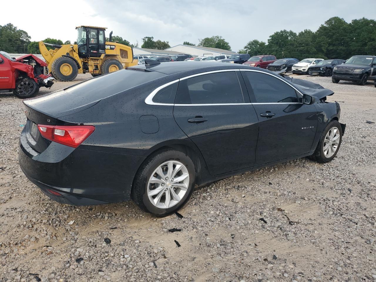 2023 Chevrolet Malibu Lt - Image 3