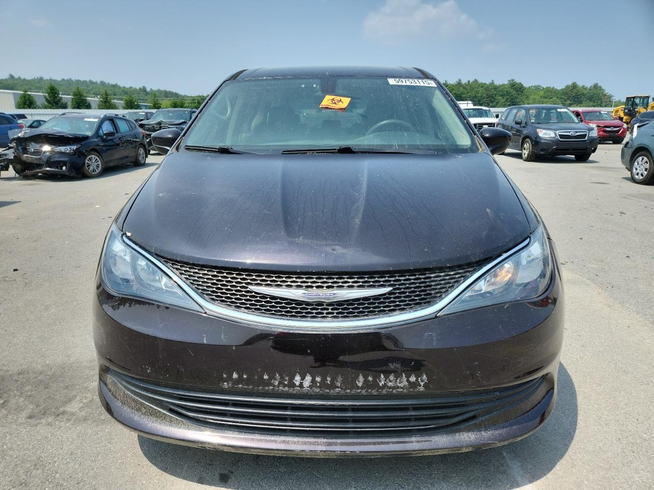 2017 Chrysler Pacifica Lx - Image 5