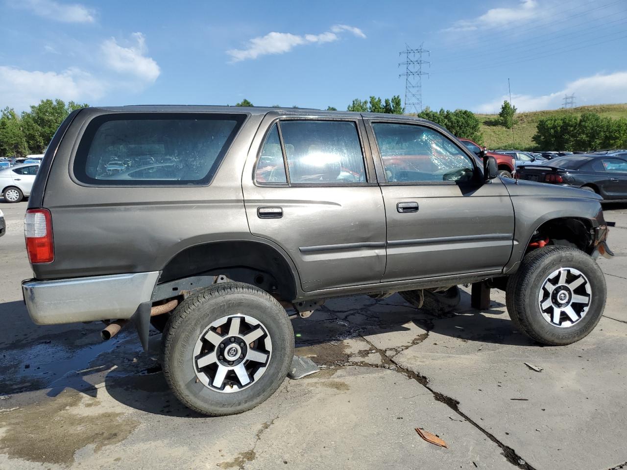1997 Toyota 4Runner Sr5 - Image 3