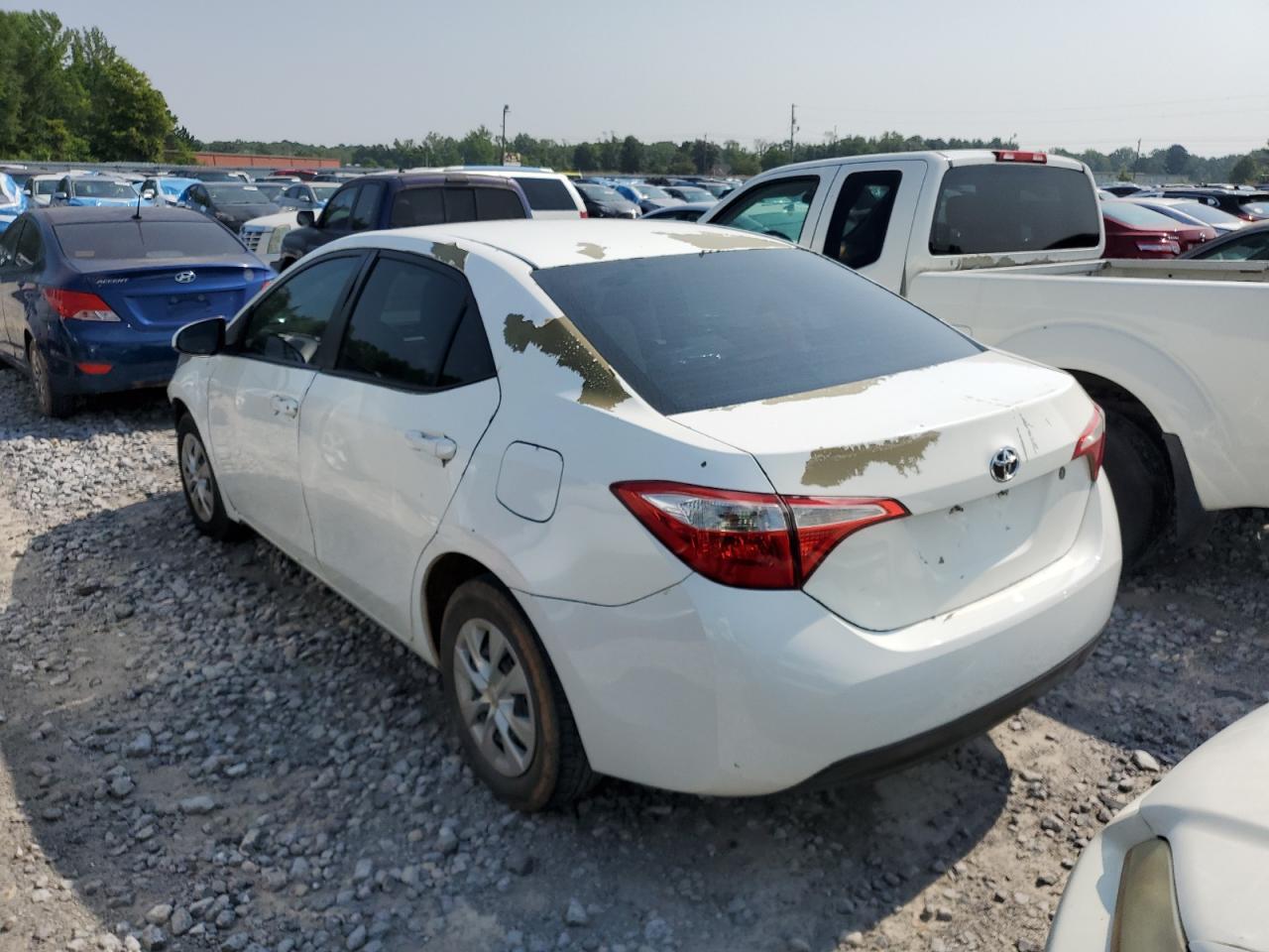 2015 Toyota Corolla L - Фото 2