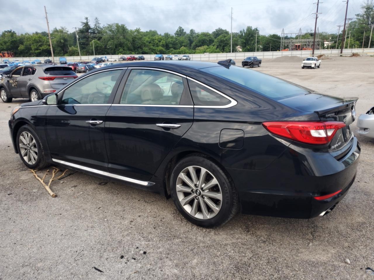 2017 Hyundai Sonata Sport - Image 2