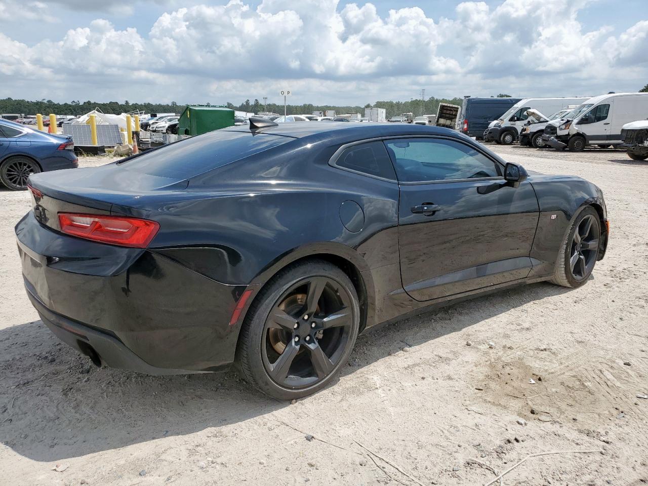 2016 Chevrolet Camaro Lt - Фото 3