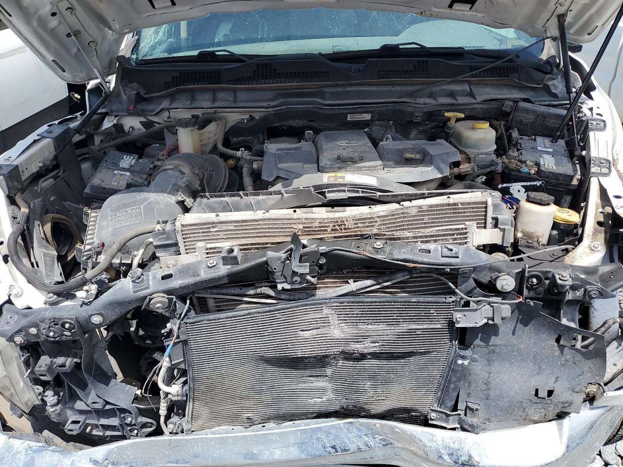 2017 Ram 3500 - Image 7
