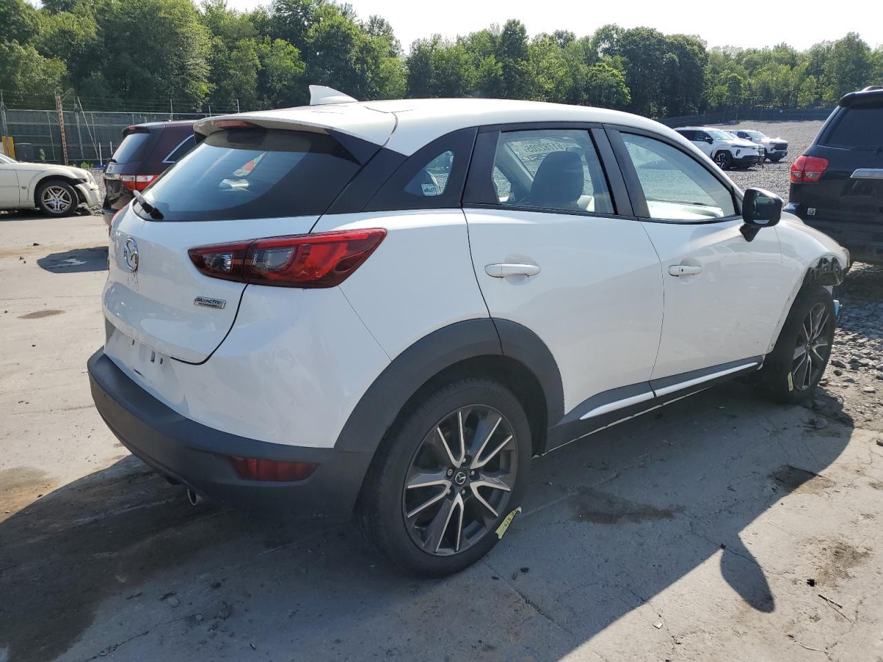 2017 Mazda Cx-3 Grand Touring - Фото 3