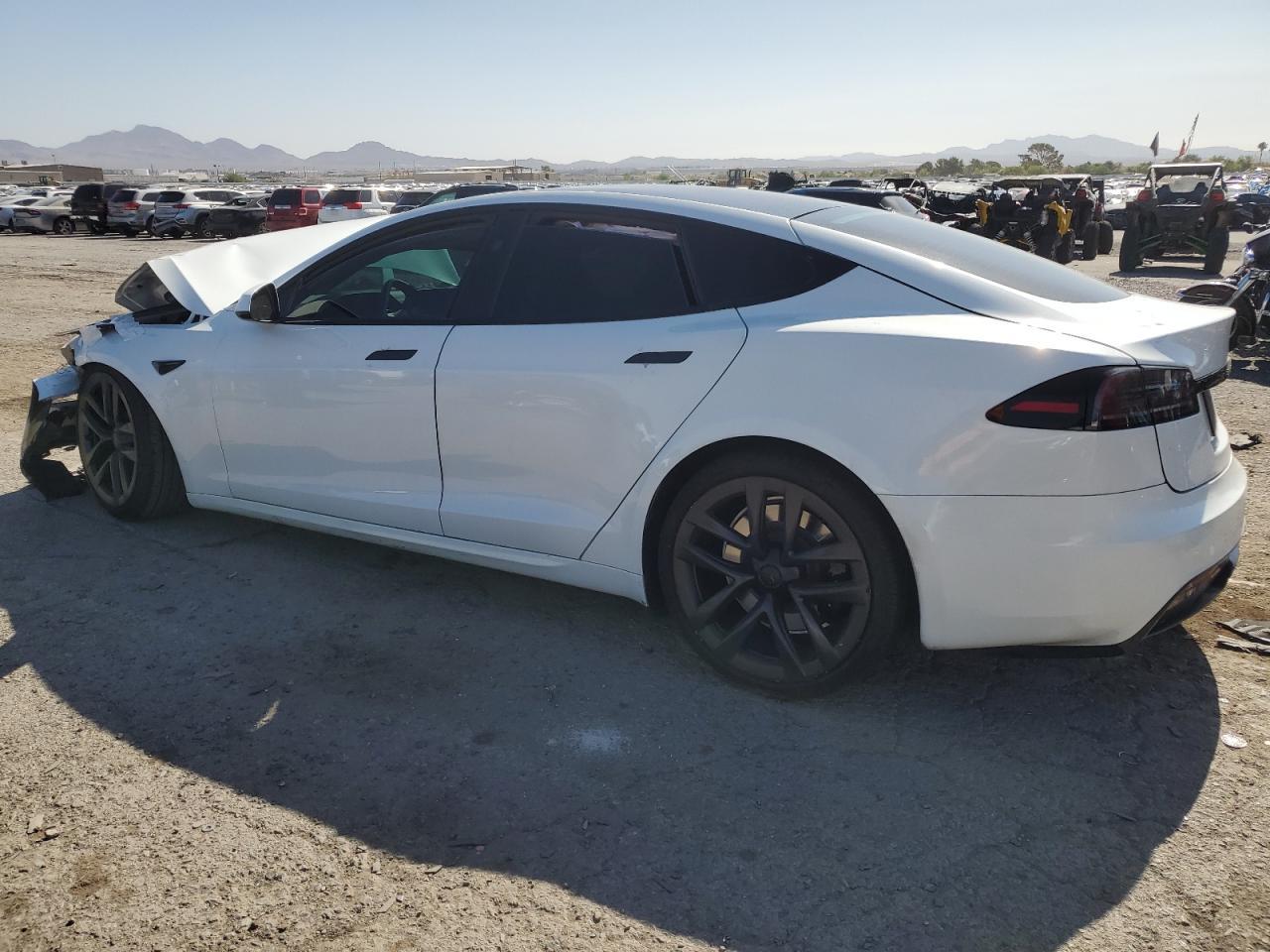 2023 Tesla Model S - Фото 2