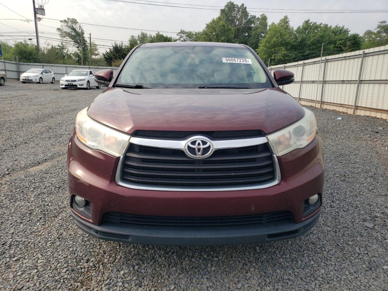 2014 Toyota Highlander Le - Image 5