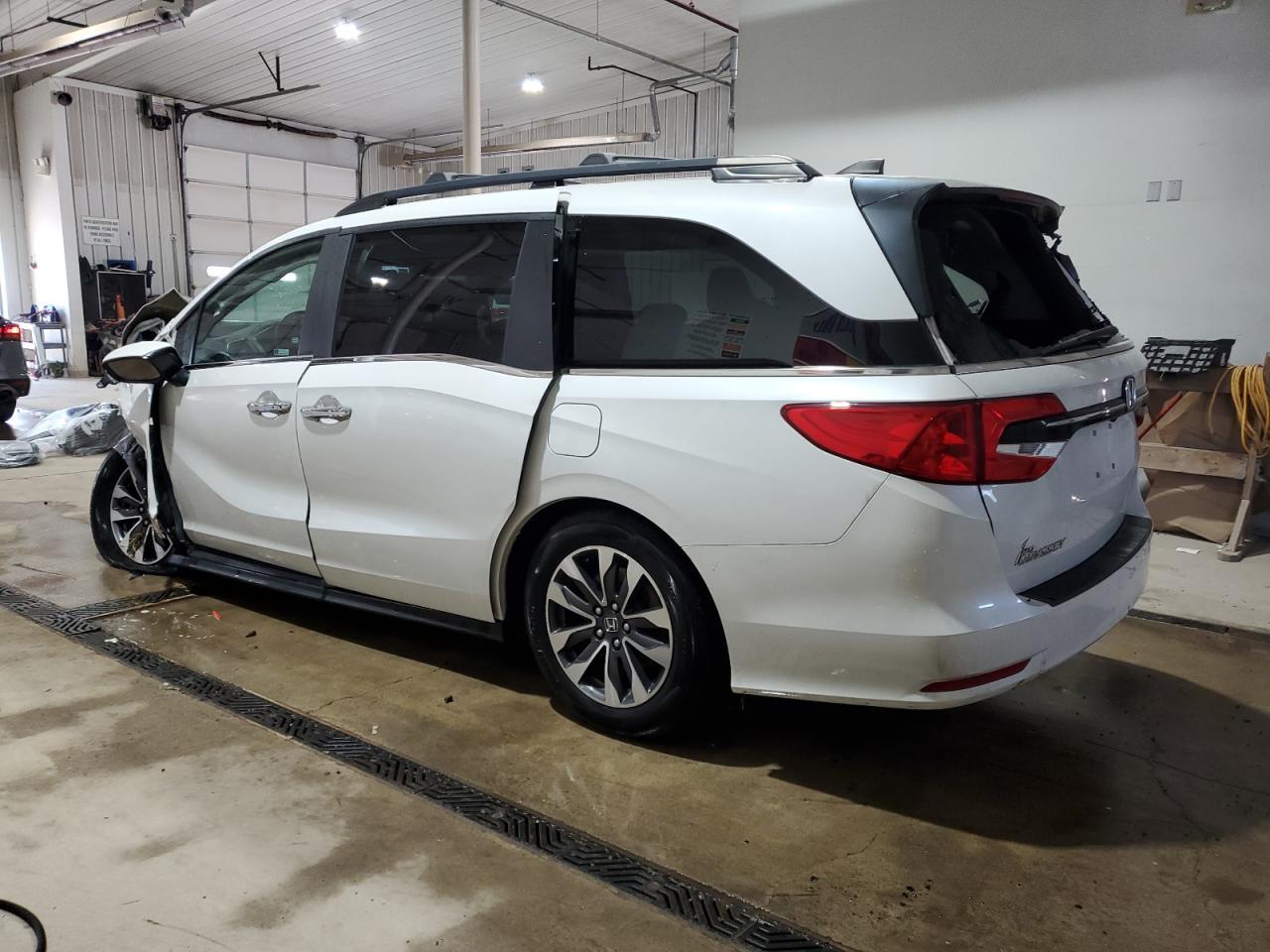 2021 Honda Odyssey Exl - Image 2