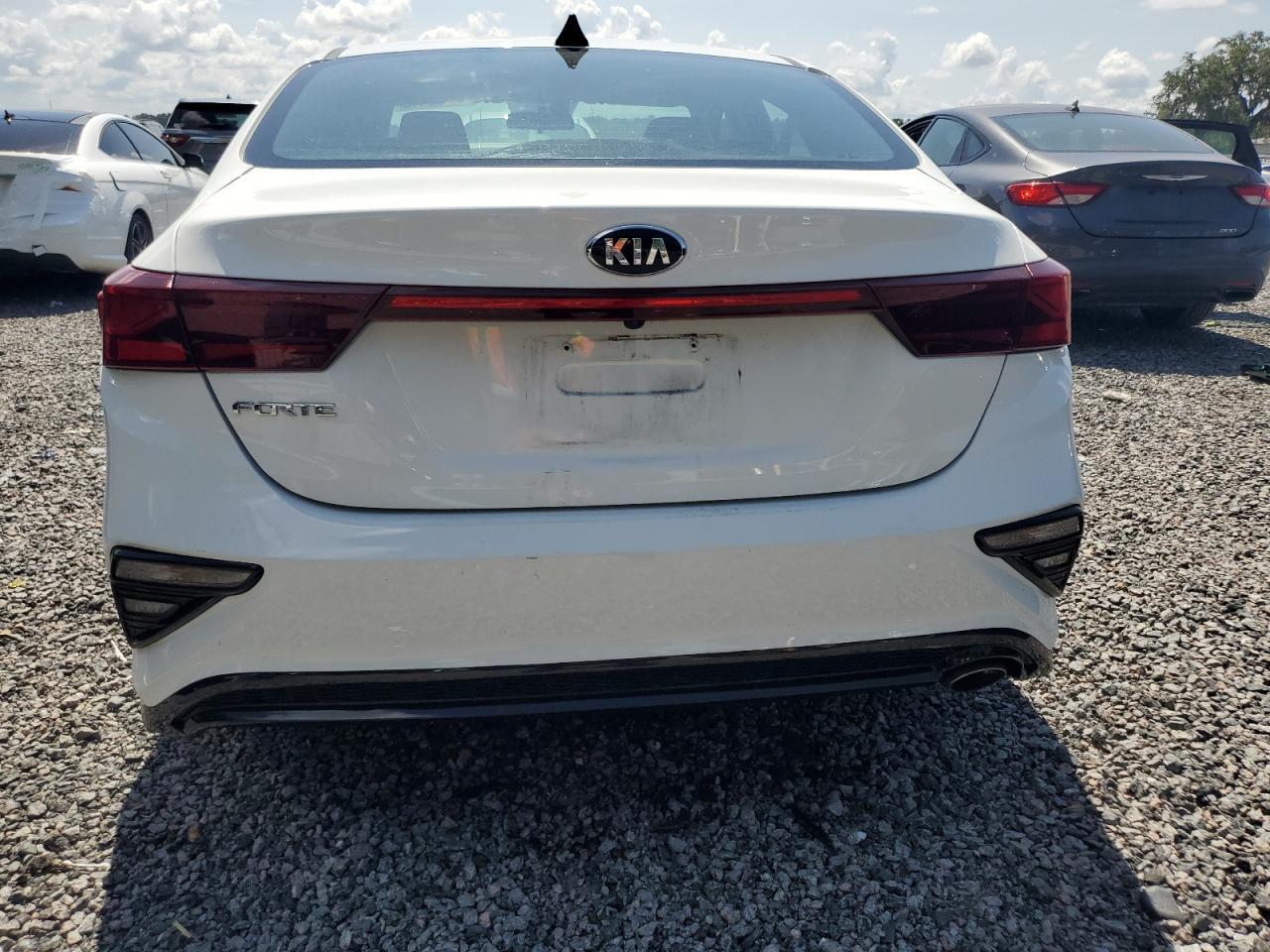 2020 Kia Forte Fe - Фото 6