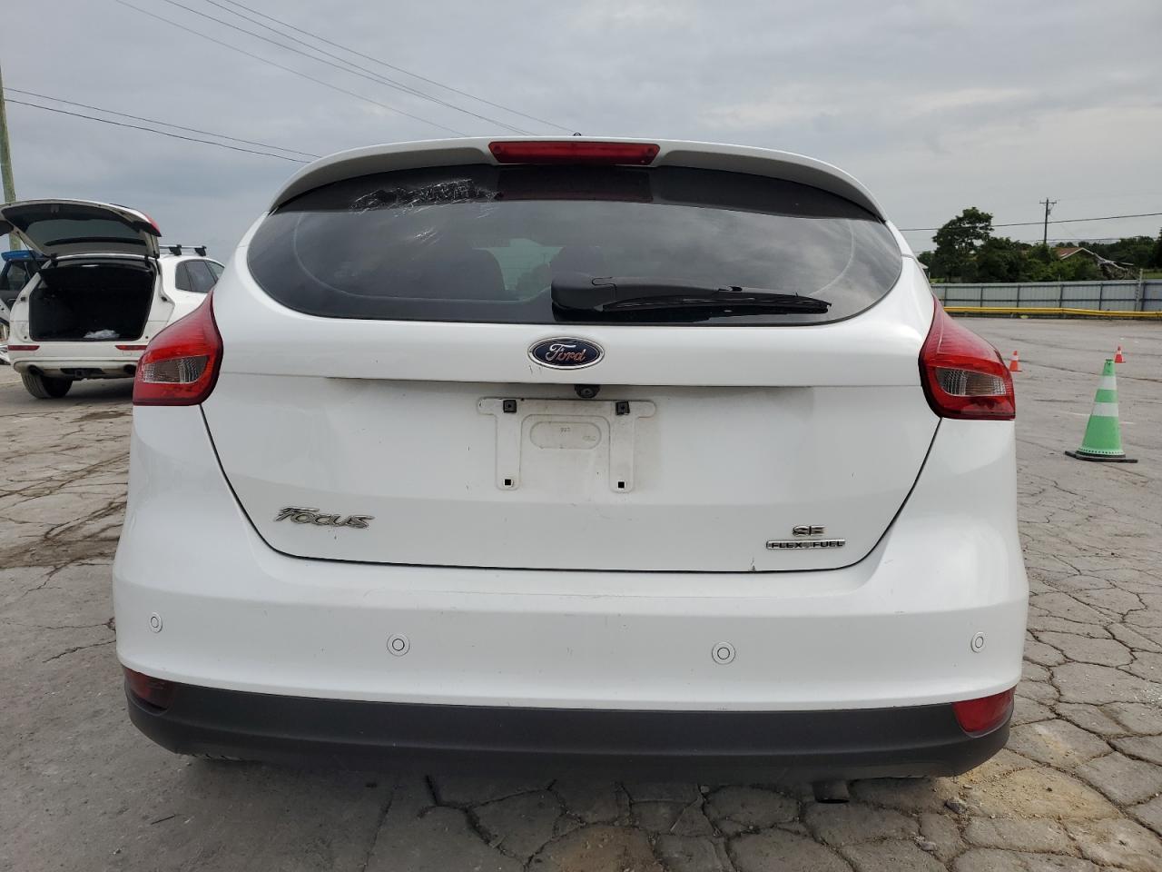 2016 Ford Focus Se - Фото 6