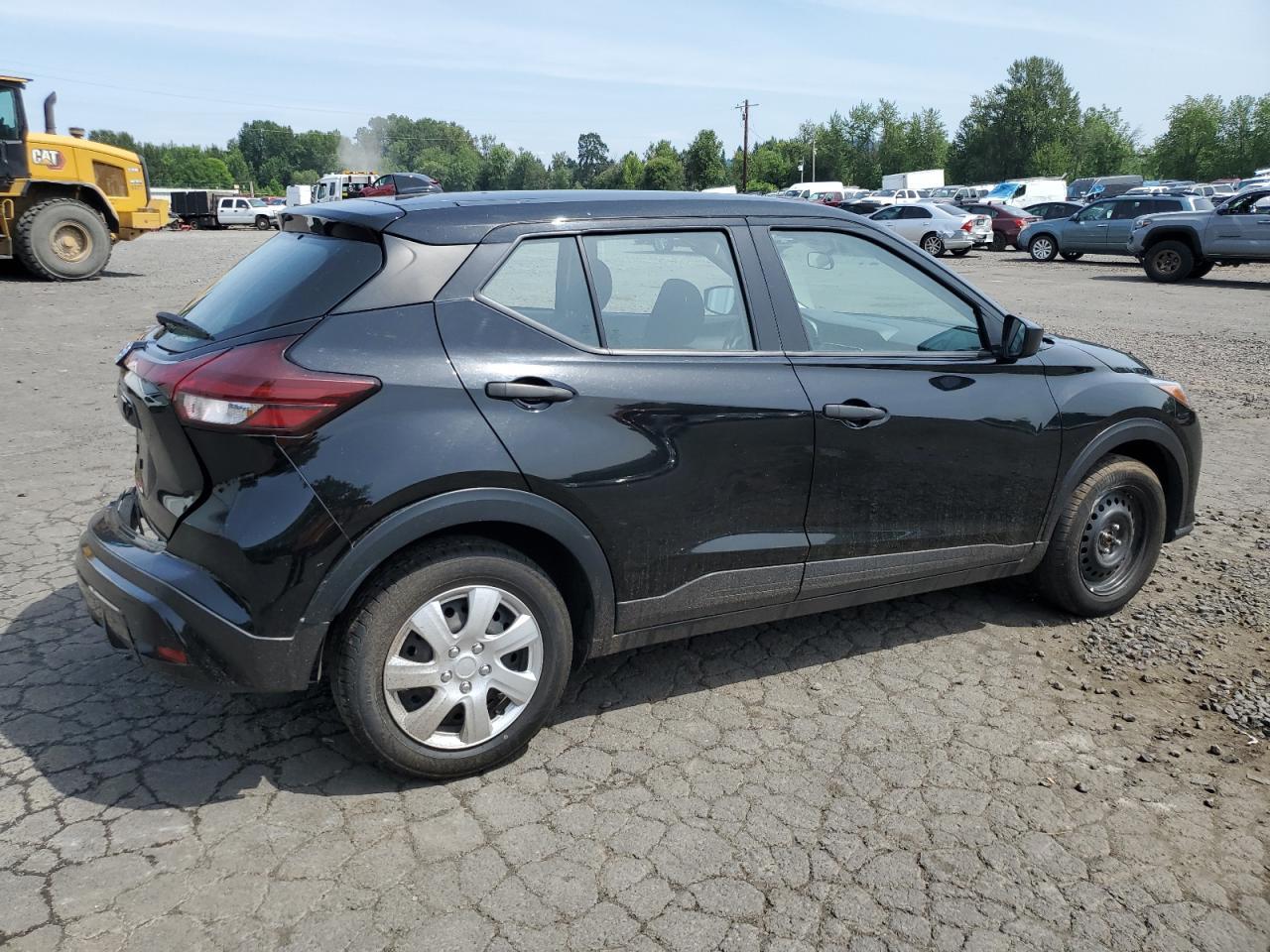 2021 Nissan Kicks S - Image 3