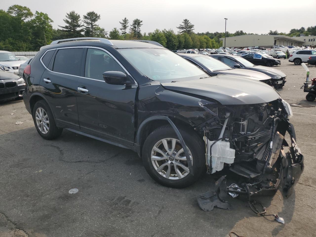 2019 Nissan Rogue S - Image 4