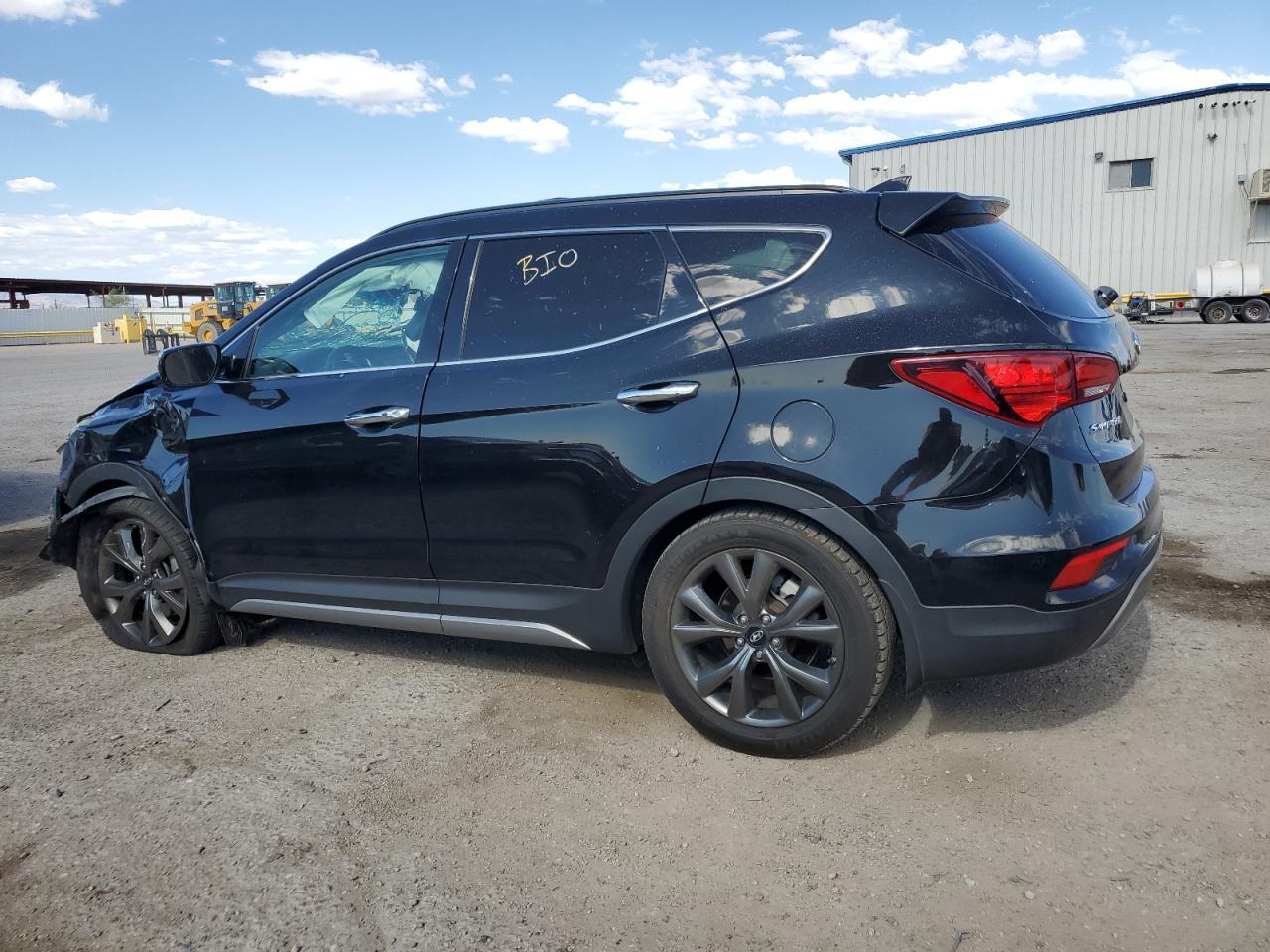 2017 Hyundai Santa Fe Sport - Фото 2