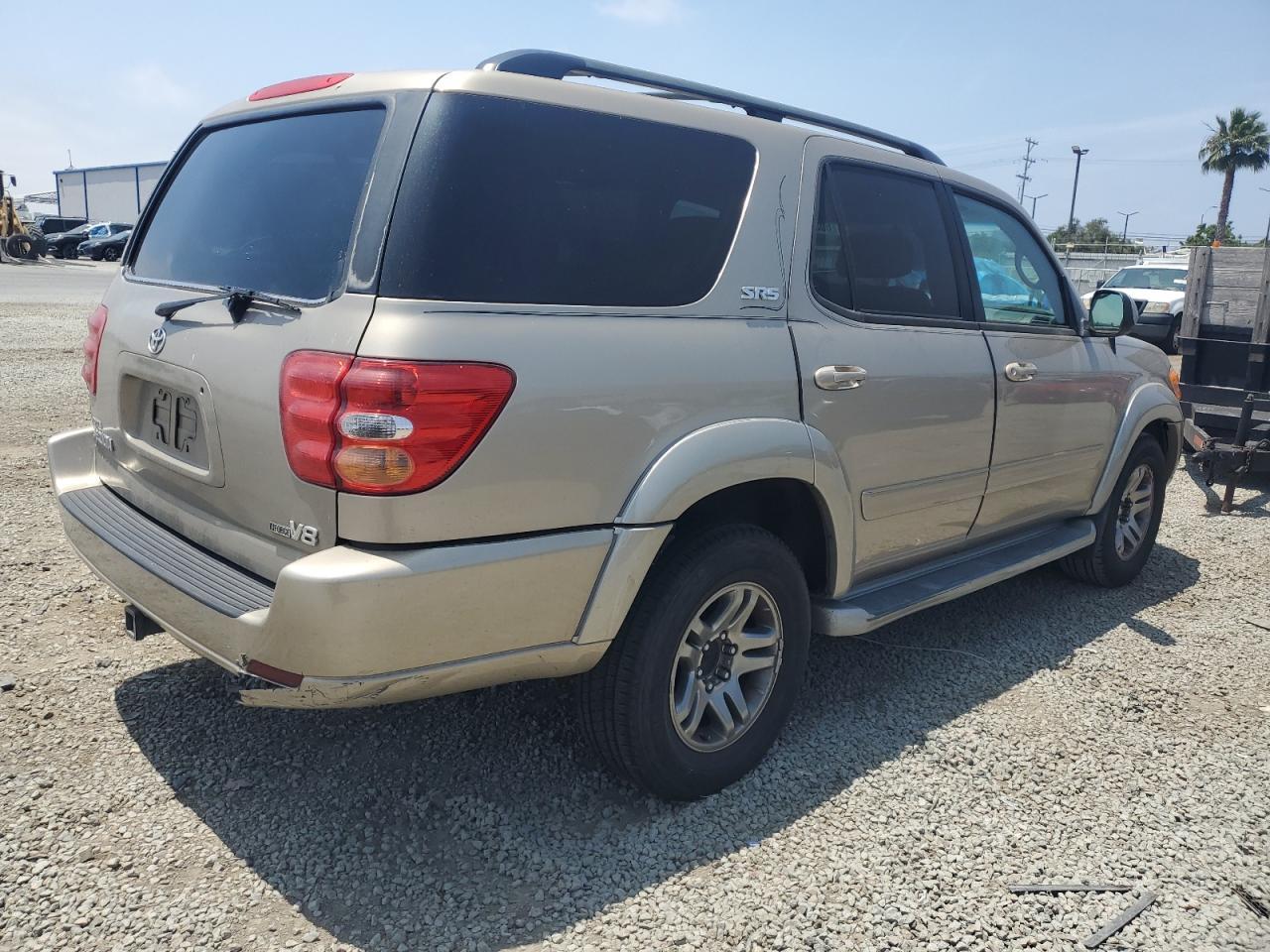 2004 Toyota Sequoia Sr5 - Image 3