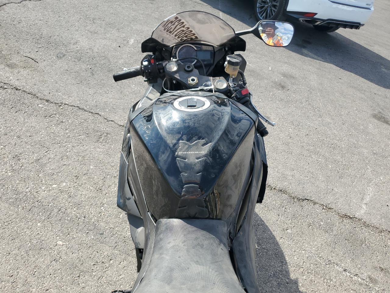 2013 Suzuki Gsx-R1000 - Image 6