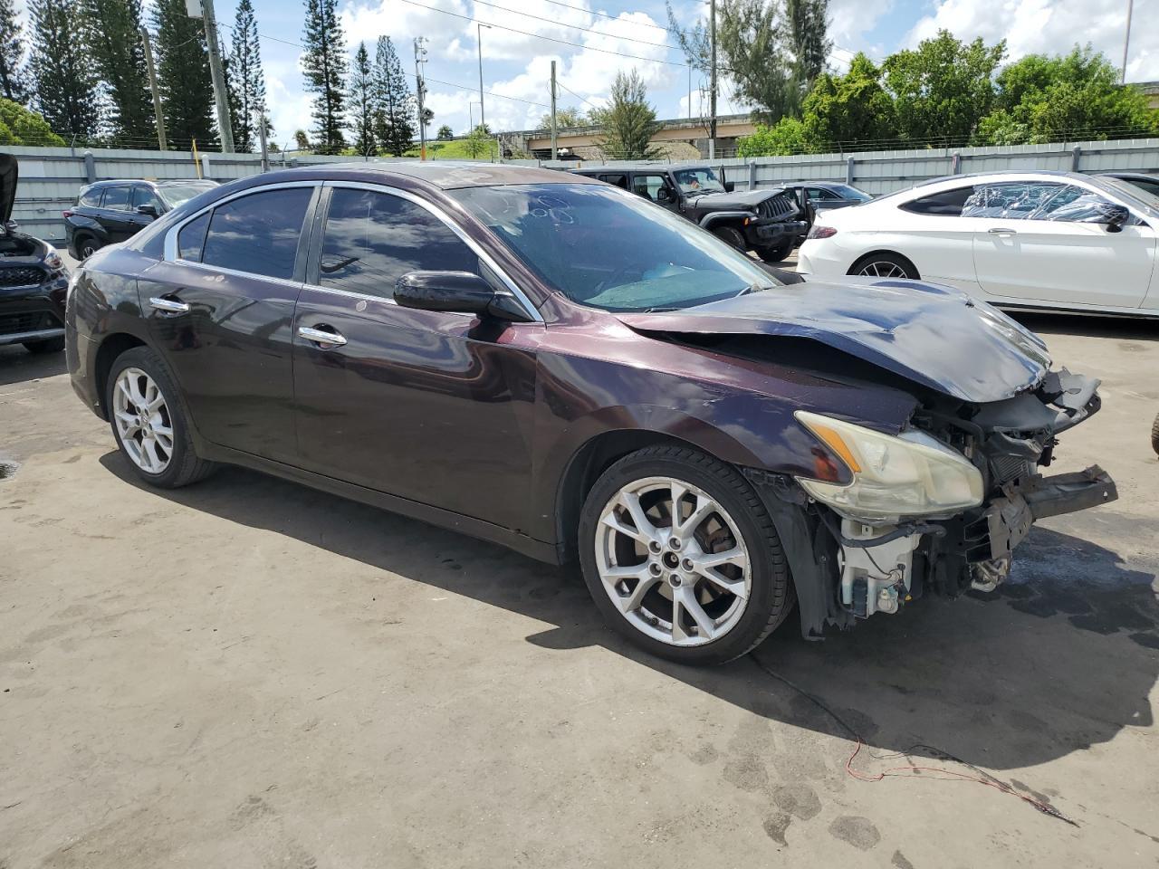 2012 Niss Maxima S - Image 4