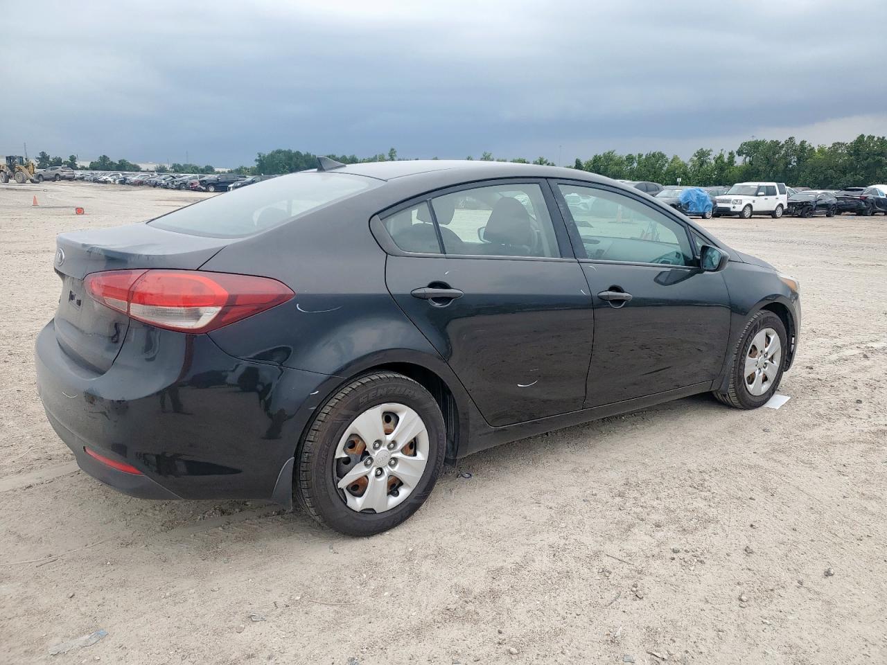 2017 Kia Forte Lx - Фото 3