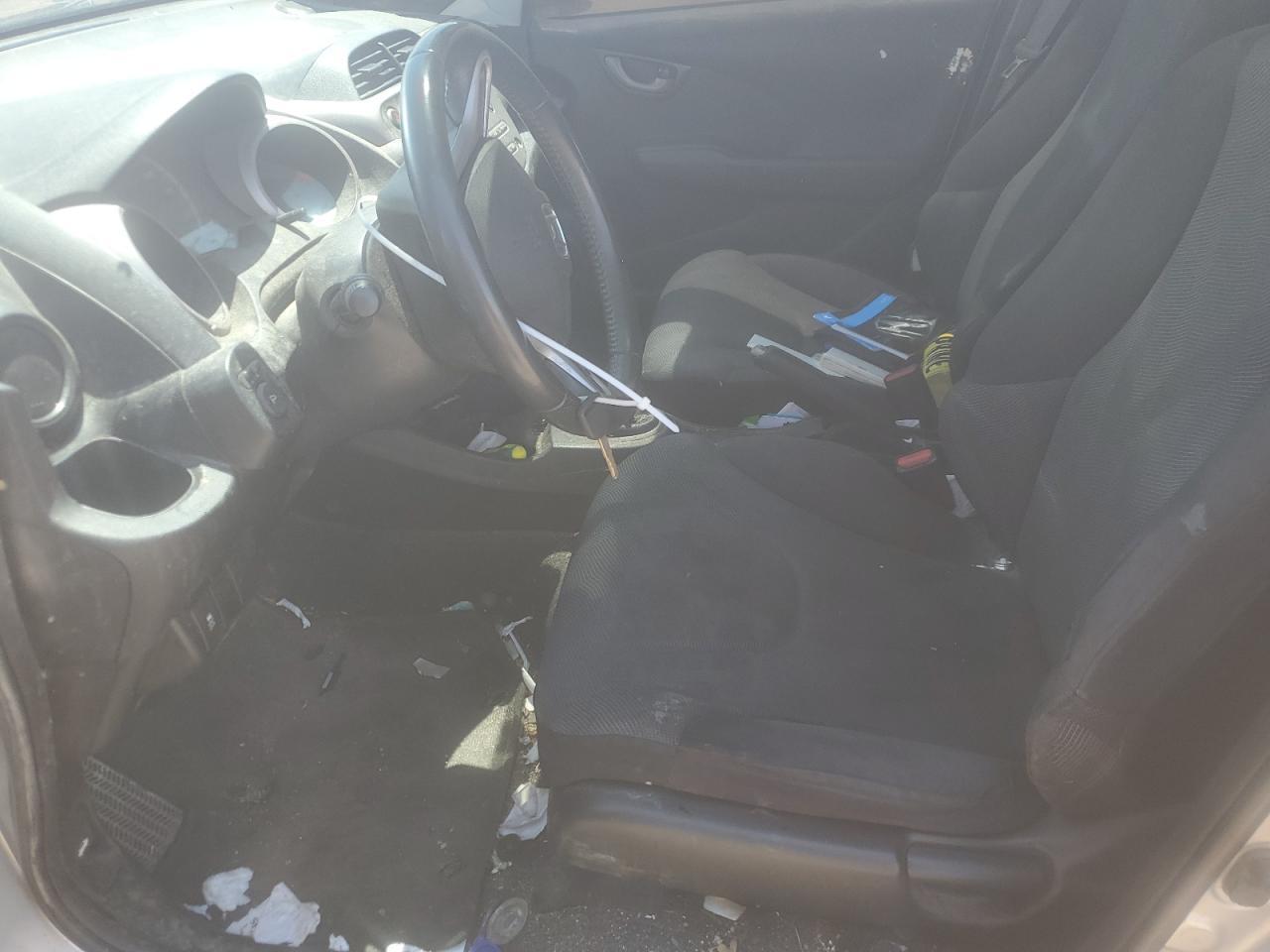 2011 Honda Fit Sport - Image 7