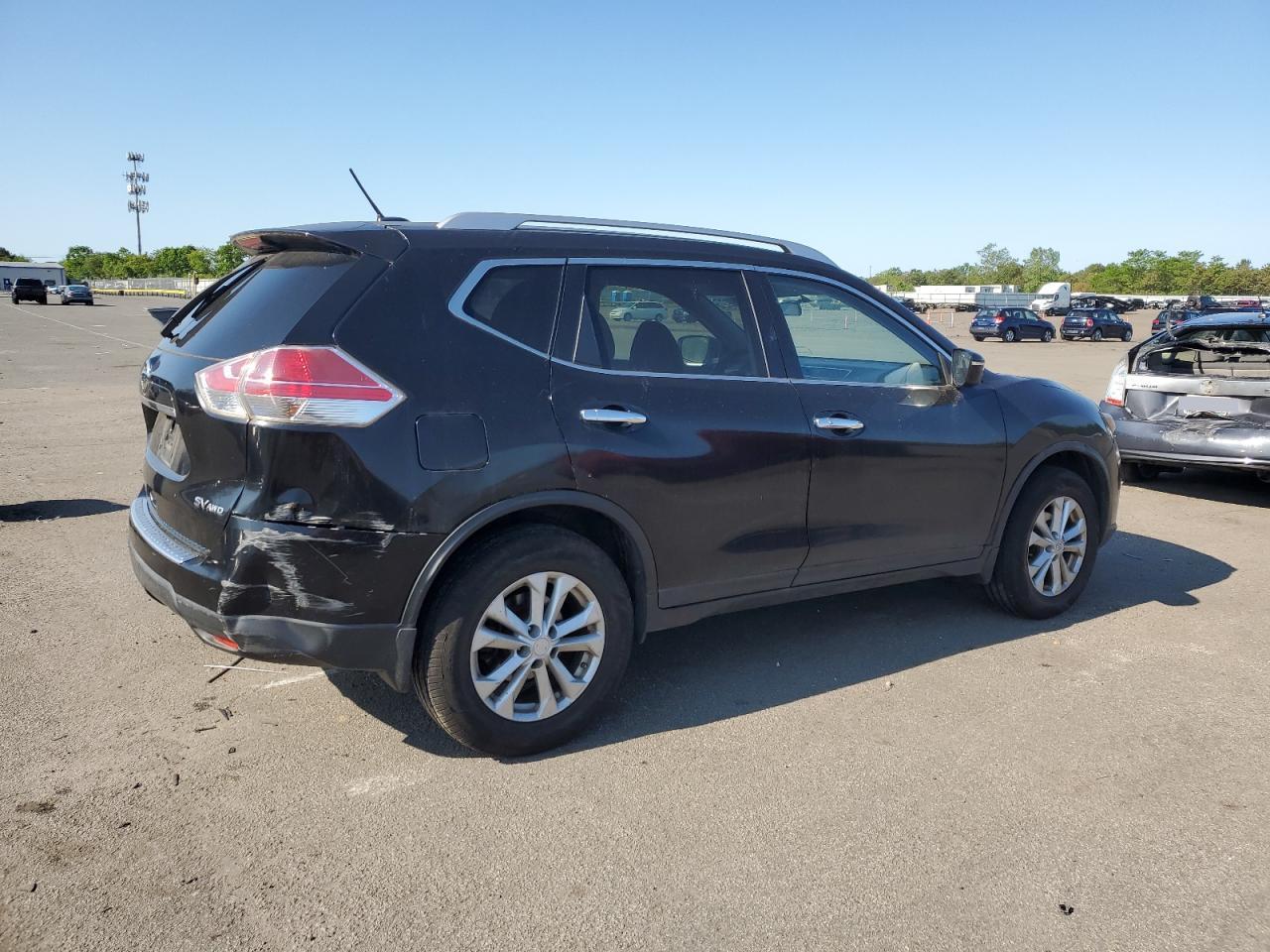 2015 Nissan Rogue S - Фото 3