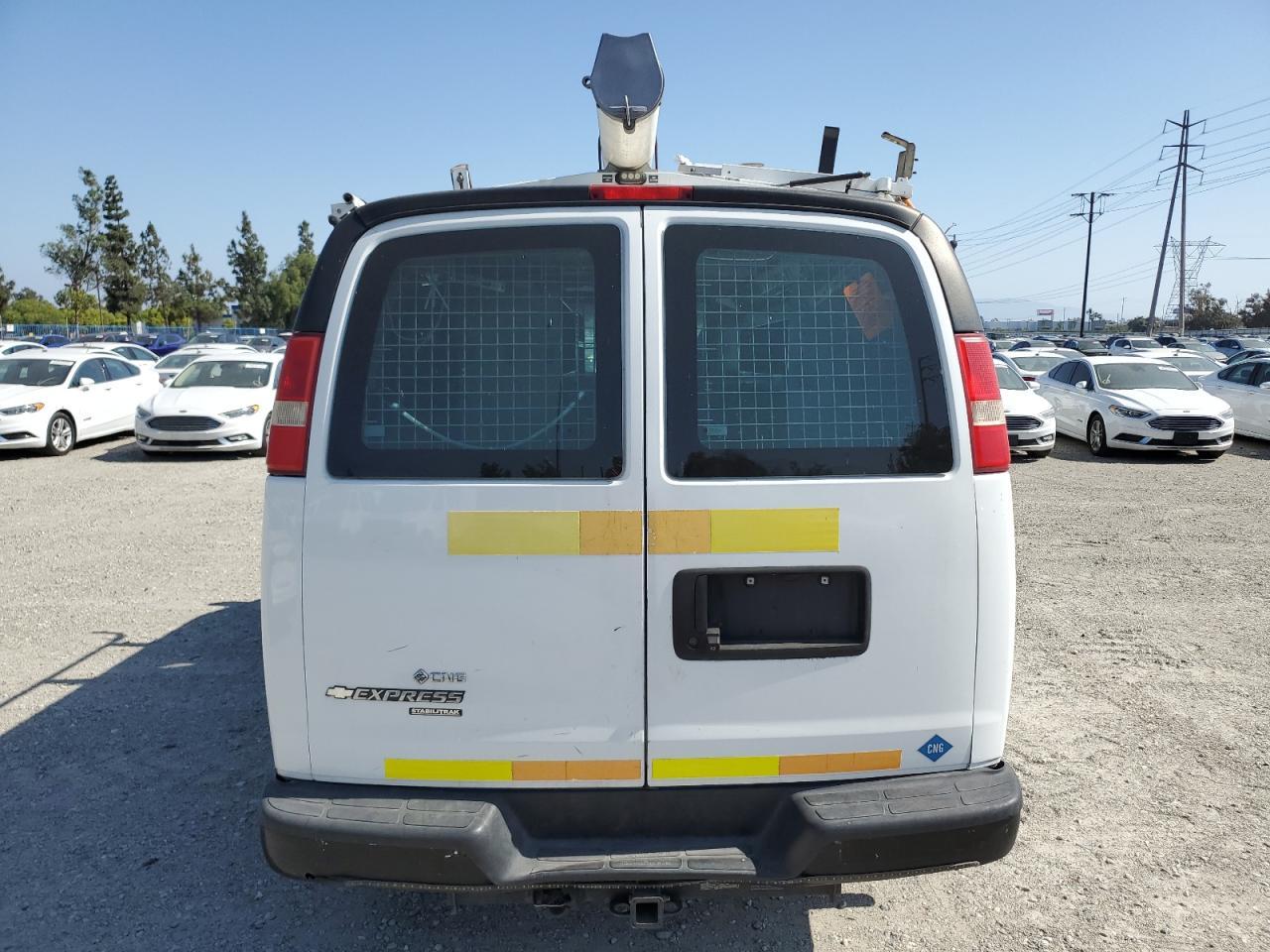 2013 Chevrolet Express G2500 - Фото 6