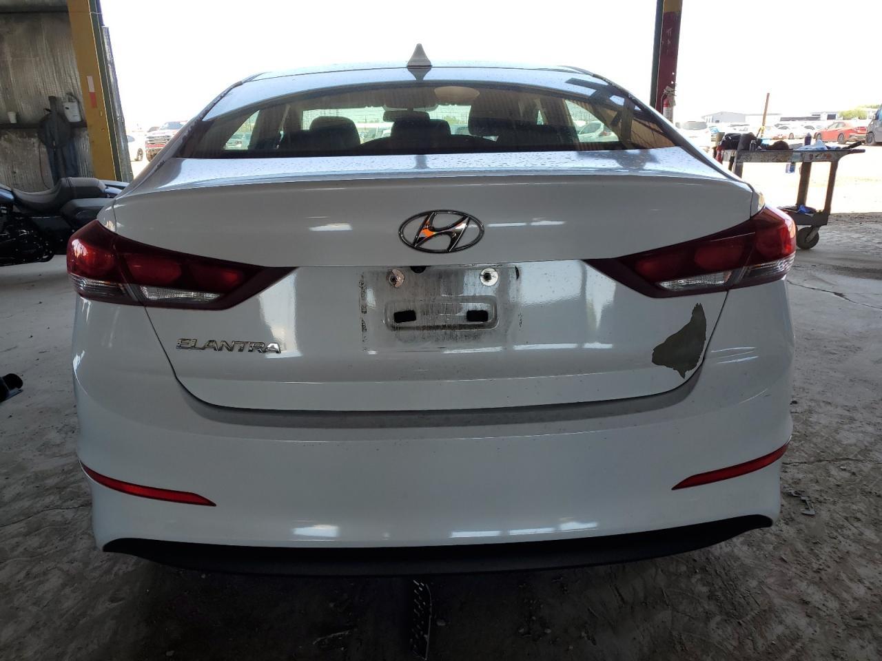 2018 Hyundai Elantra Sel - Фото 6
