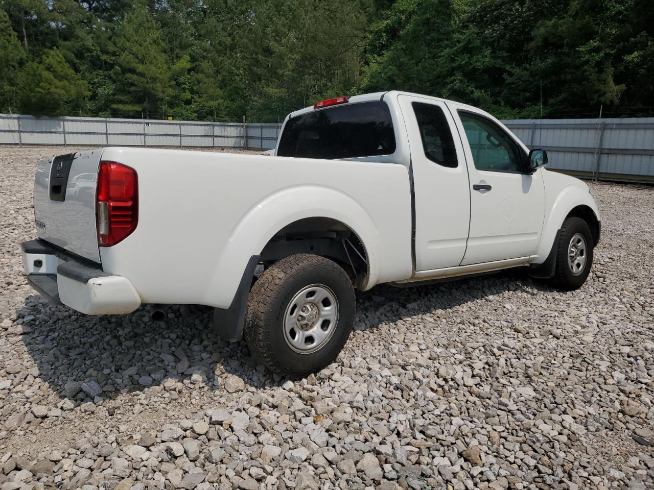 2019 Nissan Frontier S - Фото 3