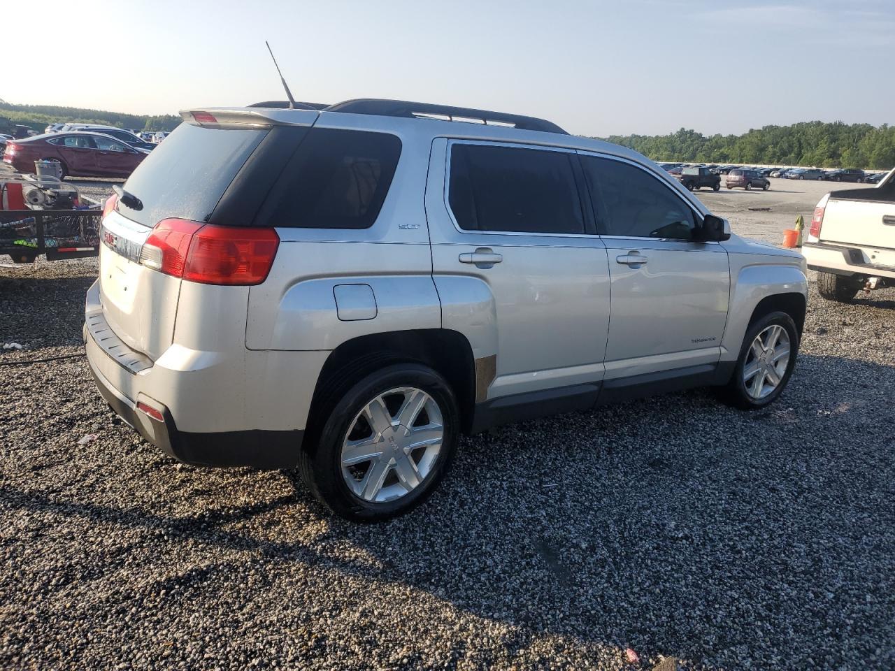 2010 GMC Terrain Slt - Фото 3